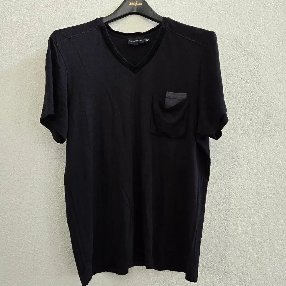 Emporio Armani V-neck t-shirt top size XL